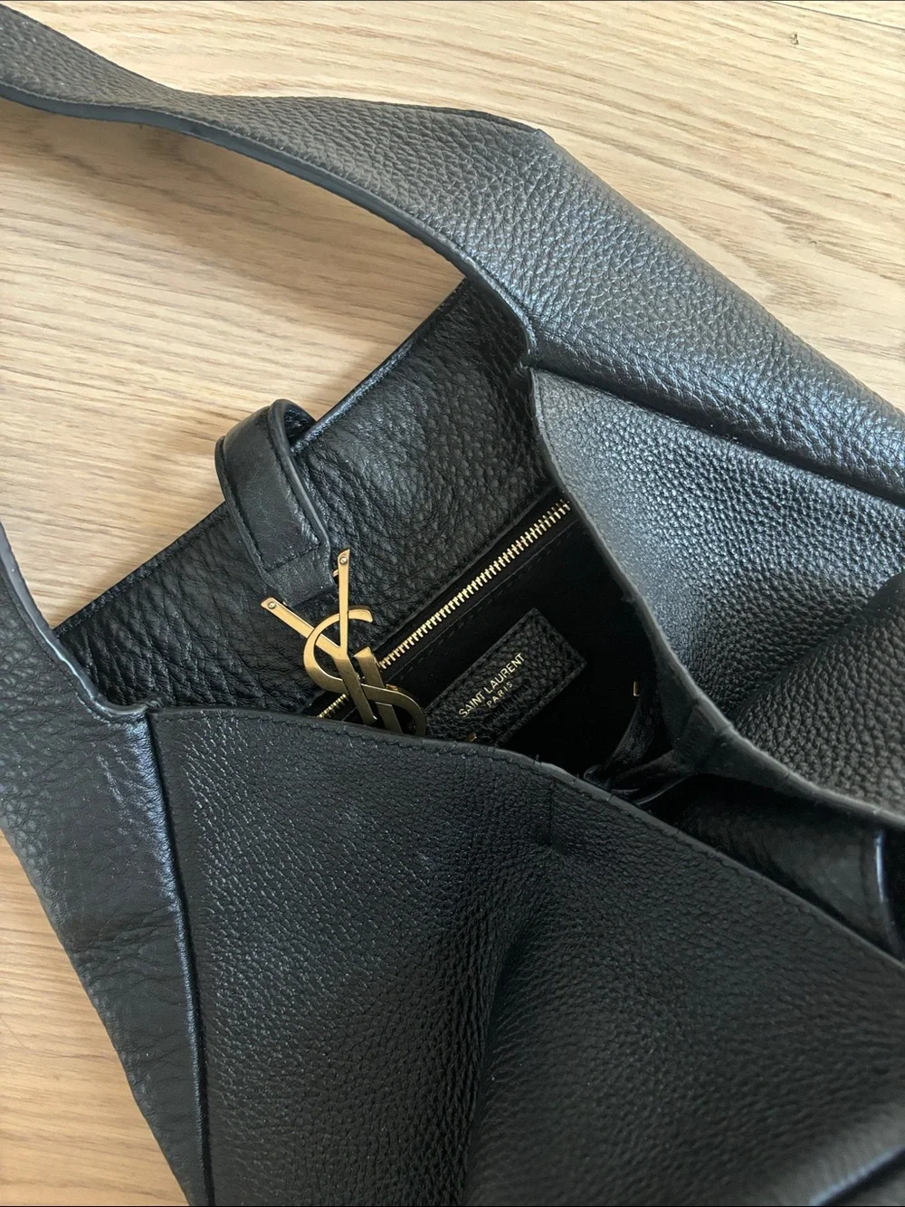 Saint Laurent Black Leather Tote with Gold YSL Charm - Picture 2 of 9